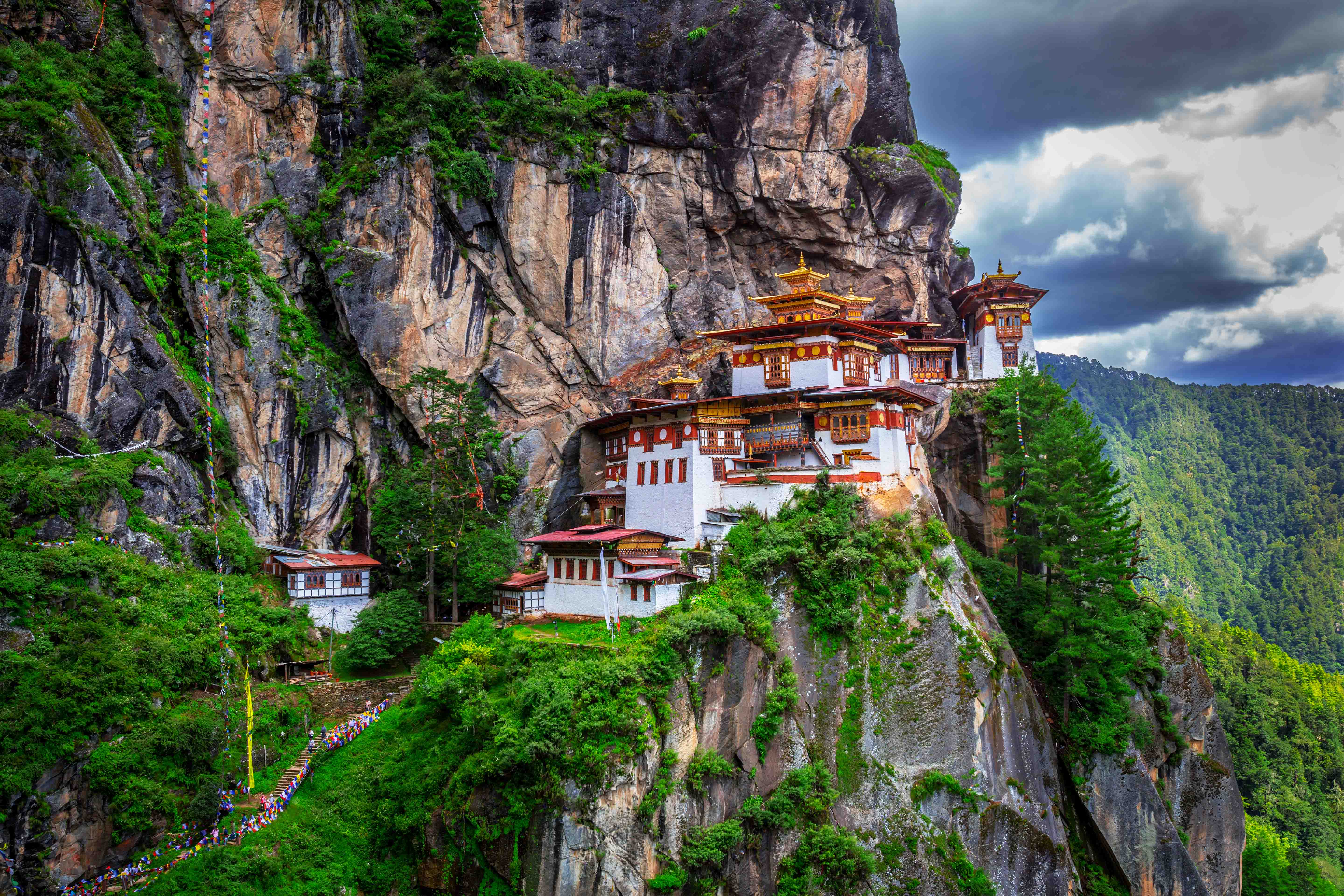 3 Nights 4 Days – Highlights of Bhutan