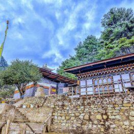 Lhakhang Nagpo